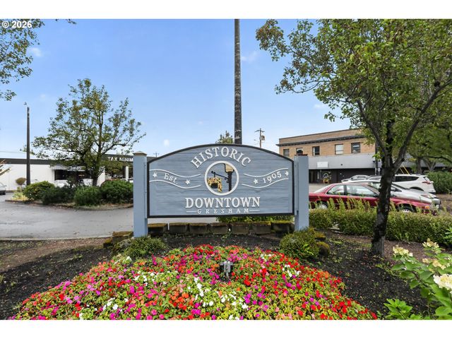 50 Sw WILLOWBROOK Pl, Gresham, OR 97080