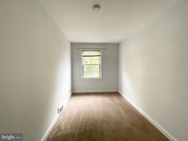 2527 WATERSIDE DR NW, Washington, DC 20008