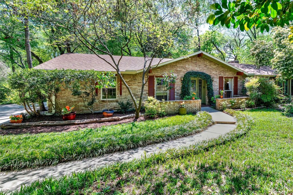 702 Keywe Place, Duncanville, TX 75116