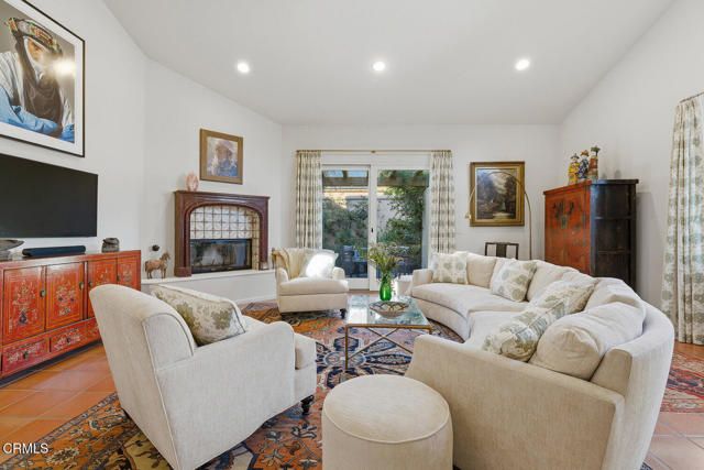 203 S Montgomery Street, Ojai, CA 93023