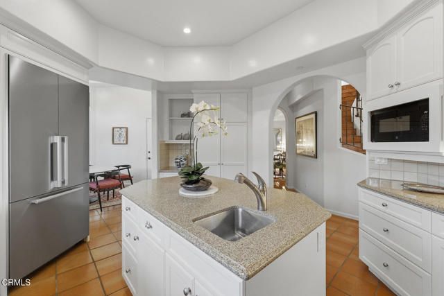 203 S Montgomery Street, Ojai, CA 93023