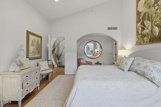 203 S Montgomery Street, Ojai, CA 93023