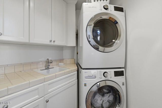 203 S Montgomery Street, Ojai, CA 93023