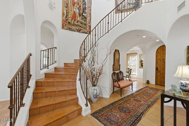 203 S Montgomery Street, Ojai, CA 93023