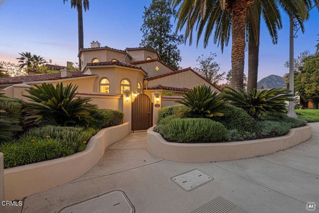 203 S Montgomery Street, Ojai, CA 93023