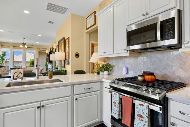 271 Reef Band DR, Kyle, TX 78640