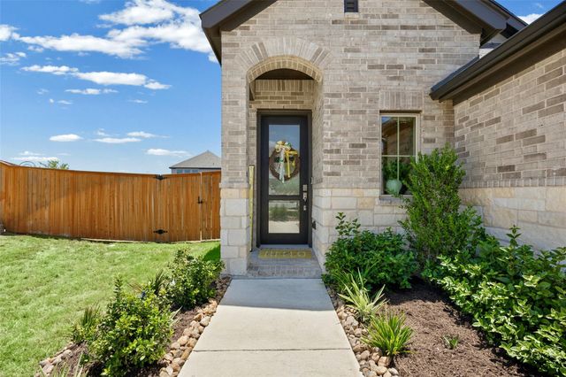 271 Reef Band DR, Kyle, TX 78640