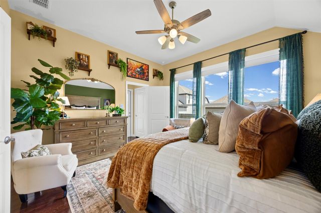 271 Reef Band DR, Kyle, TX 78640