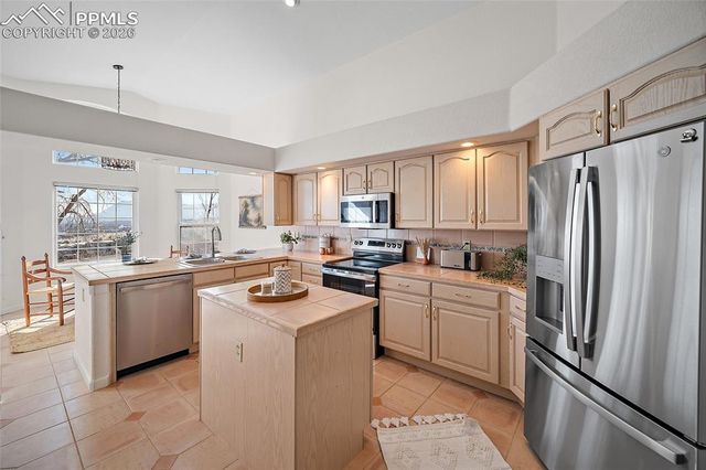 5025 Vista Del Sol Point, Colorado Springs, CO 80919