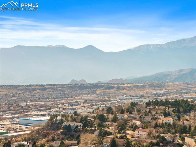 5025 Vista Del Sol Point, Colorado Springs, CO 80919