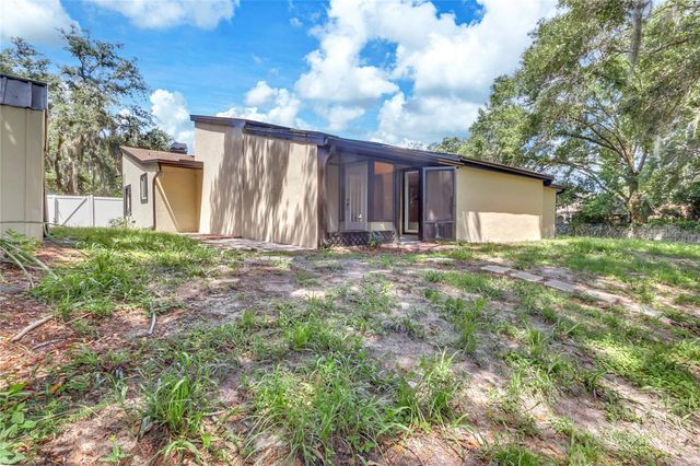 16123 E LAKE BURRELL DRIVE, Lutz, FL 33549