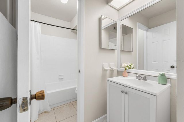2508 SW 35TH PLACE J-58, Gainesville, FL 32608