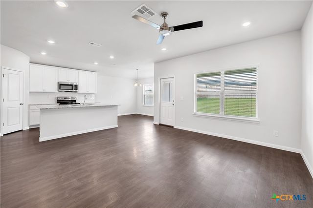 8905 Chalk Maple Drive, Killeen, TX 76549