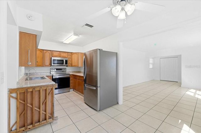 138 HAWTHORNE ROAD, Auburndale, FL 33823