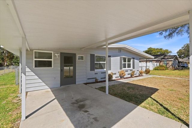 138 HAWTHORNE ROAD, Auburndale, FL 33823