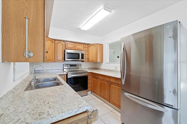 138 HAWTHORNE ROAD, Auburndale, FL 33823