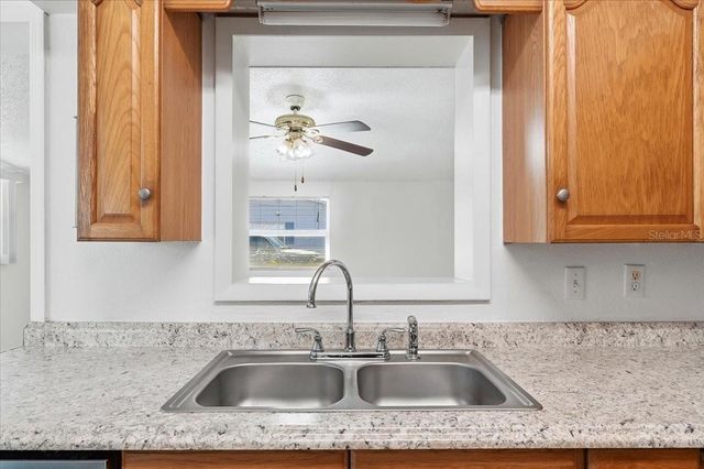 138 HAWTHORNE ROAD, Auburndale, FL 33823