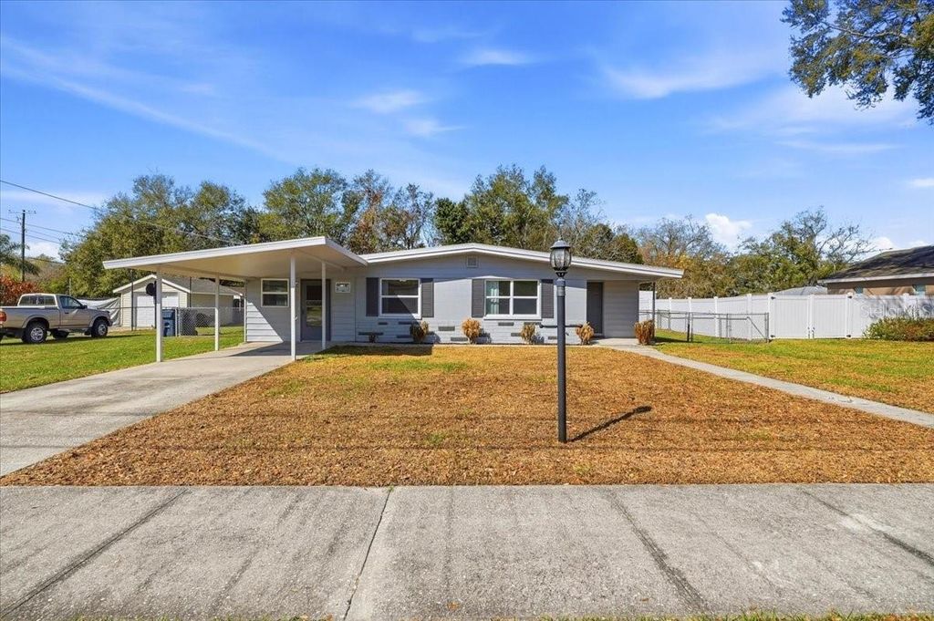 Image 44 of property listing at 138 HAWTHORNE ROAD, Auburndale, FL 33823