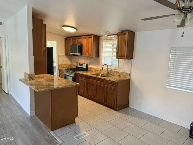 1407 Peach 14, Oxnard, CA 93033