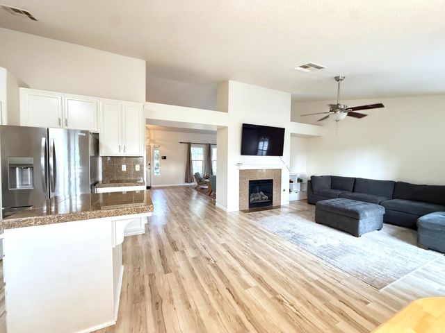 2709 N Big Sandy Ave, Merced, CA 95348