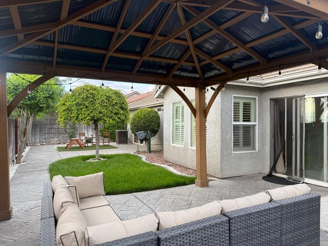 2709 N Big Sandy Ave, Merced, CA 95348