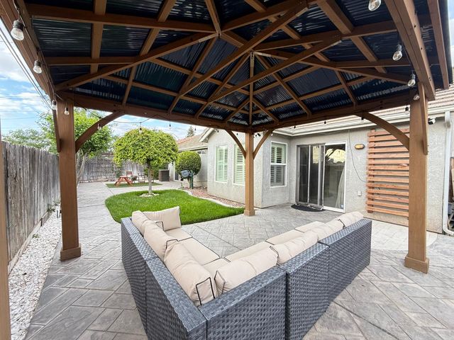 2709 N Big Sandy Ave, Merced, CA 95348