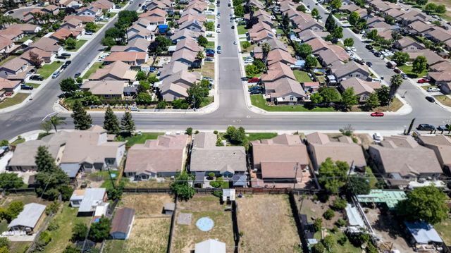 2709 N Big Sandy Ave, Merced, CA 95348