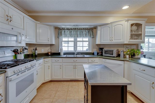 101 Park Way Drive, Anderson, SC 29625