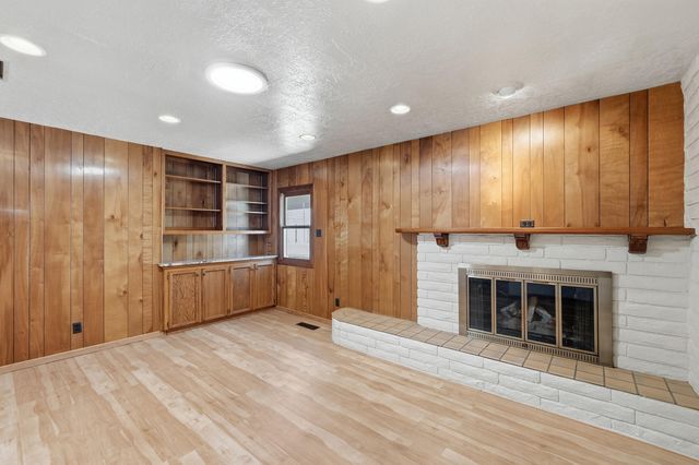 1001 Upland Court NE, Albuquerque, NM 87112