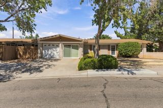 1001 Upland Court NE, Albuquerque, NM 87112