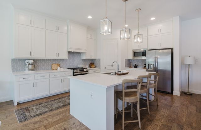 705 W Jockey, Willow Park, TX 76087