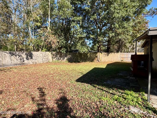 6915 ARQUES Road, Jacksonville, FL 32205