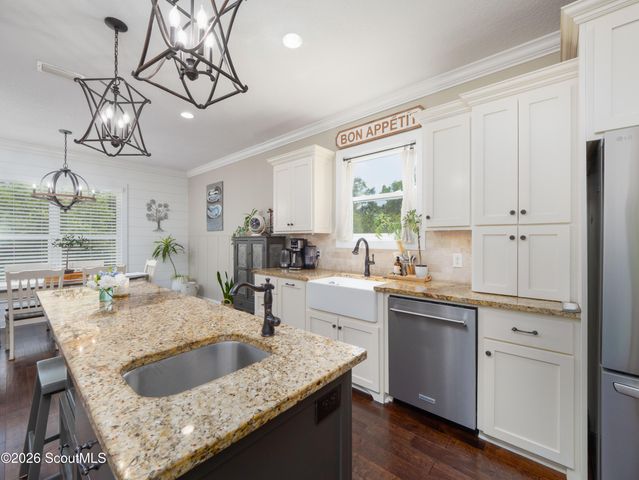 79 Manatee Court, Waverly, GA 31565