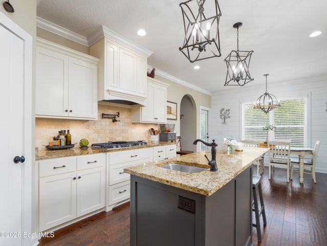 79 Manatee Court, Waverly, GA 31565