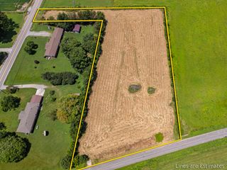 6 Snow Rd, Flintville, TN 37335