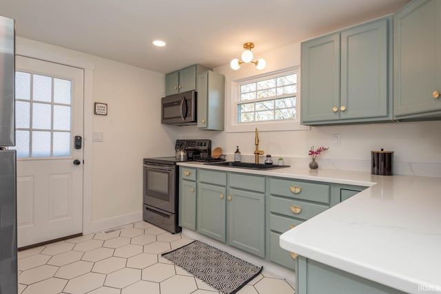 1202 S Fess Avenue, Bloomington, IN 47401