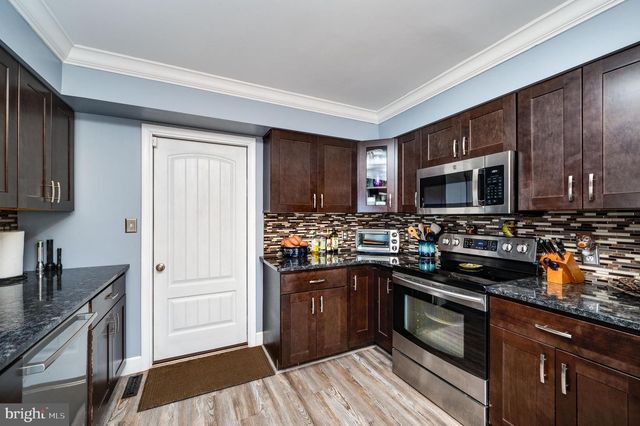 4489 HERON DR, Reading, PA 19606