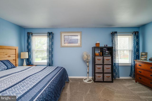 4489 HERON DR, Reading, PA 19606