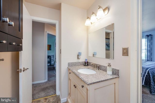 4489 HERON DR, Reading, PA 19606