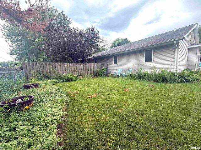 5248 CARLTON Street, Springfield, IL 62703