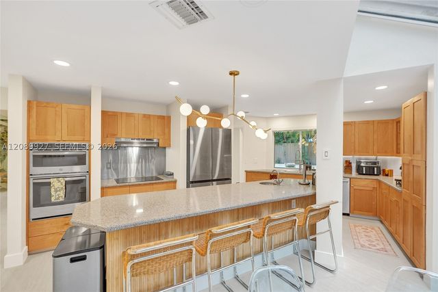 2360 Tigertail Ave, Miami, FL 33133
