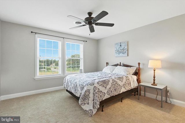 177 GRANNY SMITH LN, Fayetteville, PA 17222