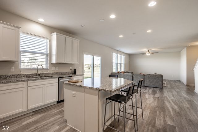 13514 Lamb Drive, Fishers, IN 46037