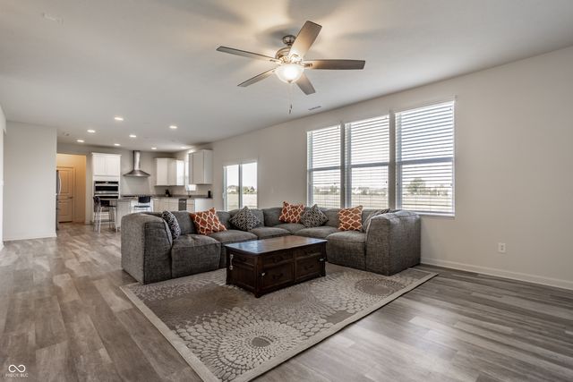 13514 Lamb Drive, Fishers, IN 46037