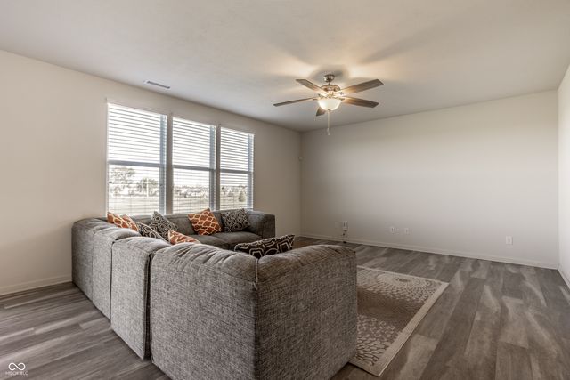 13514 Lamb Drive, Fishers, IN 46037