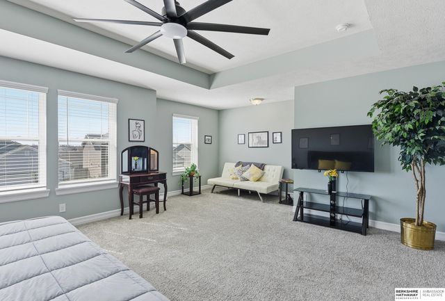 7707 N 173 Street, Bennington, NE 68007