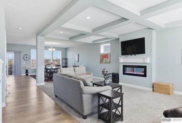 7707 N 173 Street, Bennington, NE 68007