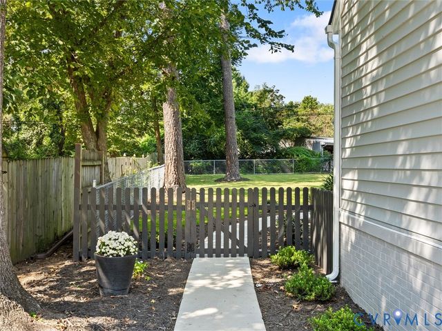 1206 Beverly Dr, Henrico, VA 23229