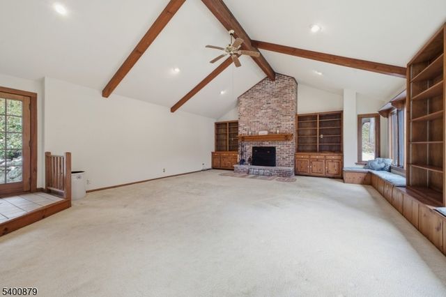 737 Water St, White Twp., NJ 07823