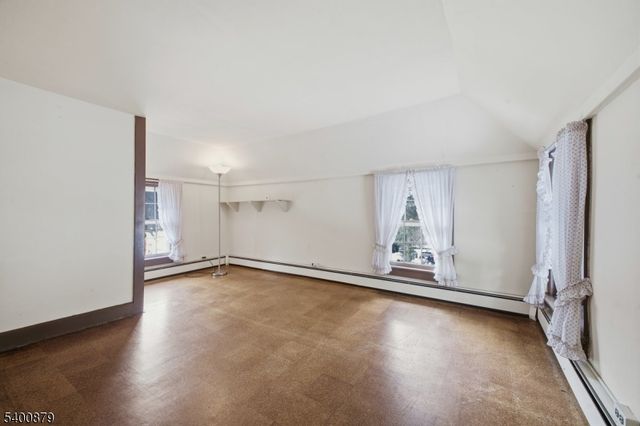 737 Water St, White Twp., NJ 07823